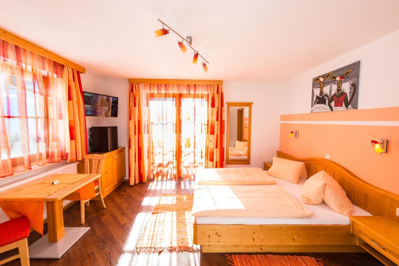 Maria'S Sonnenquartier Hotel วาไกรน์ ภายนอก รูปภาพ